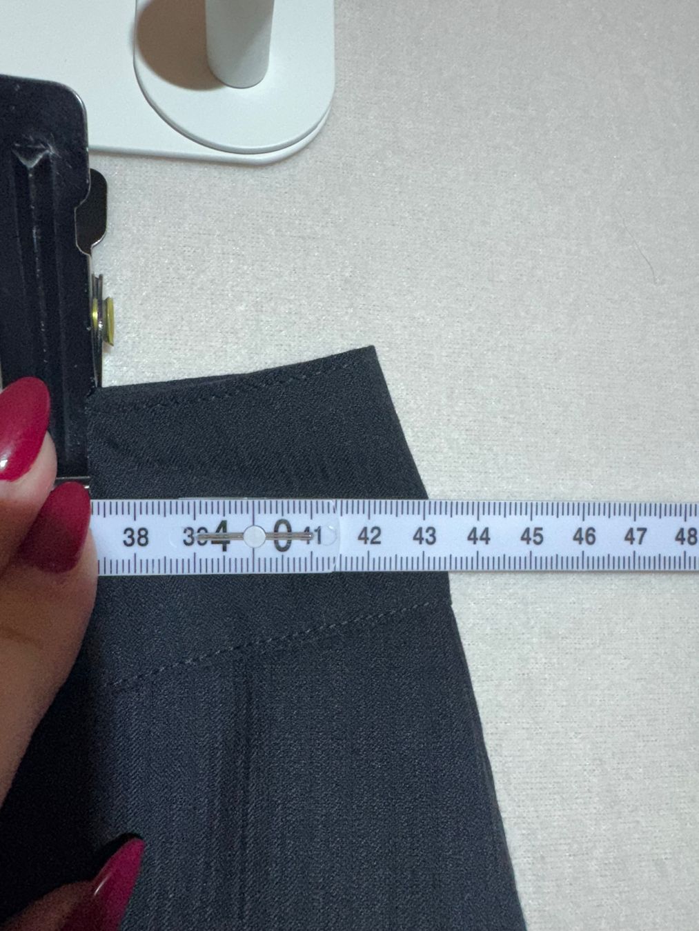Hosen: Schwarze Stoffhose M/L – Gebraucht aus Grosswangen von SALE_SALE_SALE 4