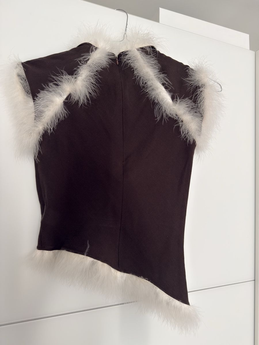 Top: Carmen Says Top with Feathers – Nuovo (secondo la descrizione) da Zürich venduto da ada_frolova 1