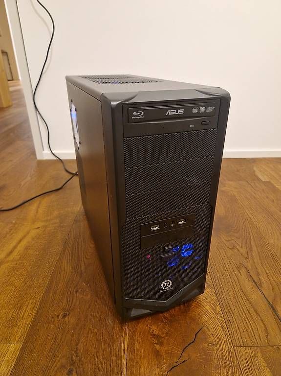 PC: Thermaltake V4 Black Edition PC - Gaming i7 – Usato da Eschenbach SG venduto da FalconVogel 1