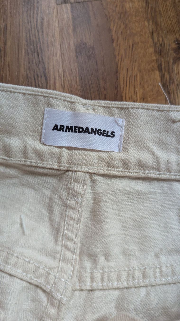 Armedangels Hosen: Armedangels Shorts, Detoxdenim, Grösse 27 – Gebraucht aus Zürich von DebsBre
