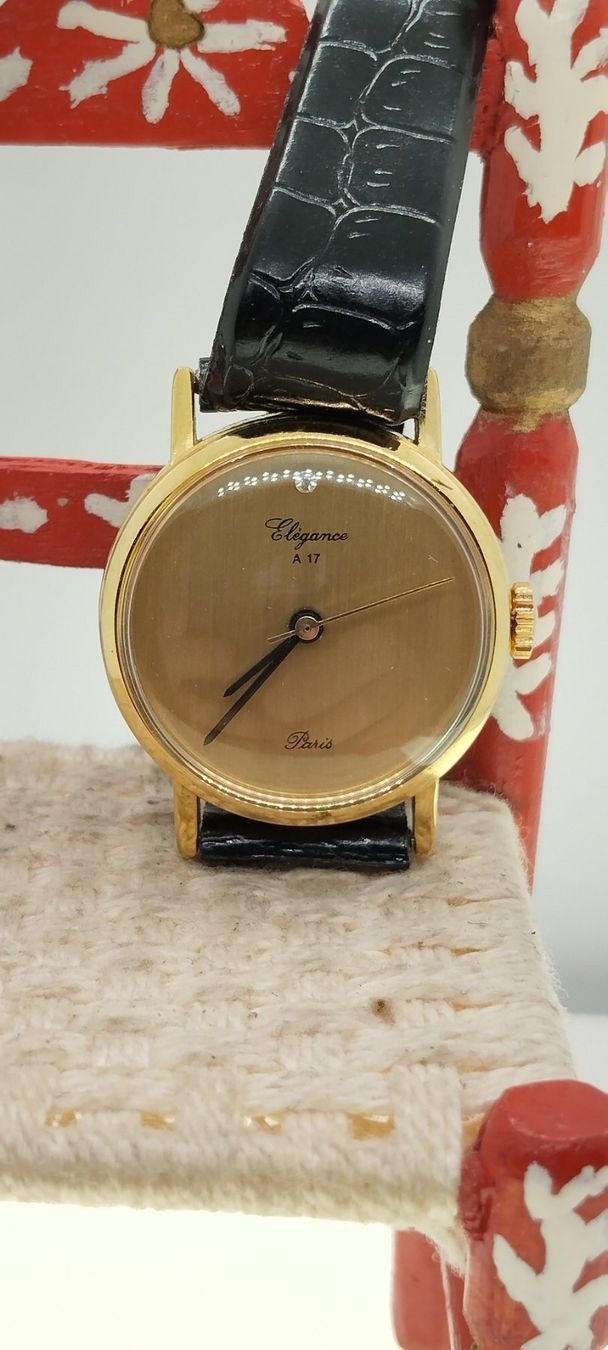 Orologi: Montre mécanique vintage élégance – Usato da La Chaux-de-Fonds venduto da jac_9llg