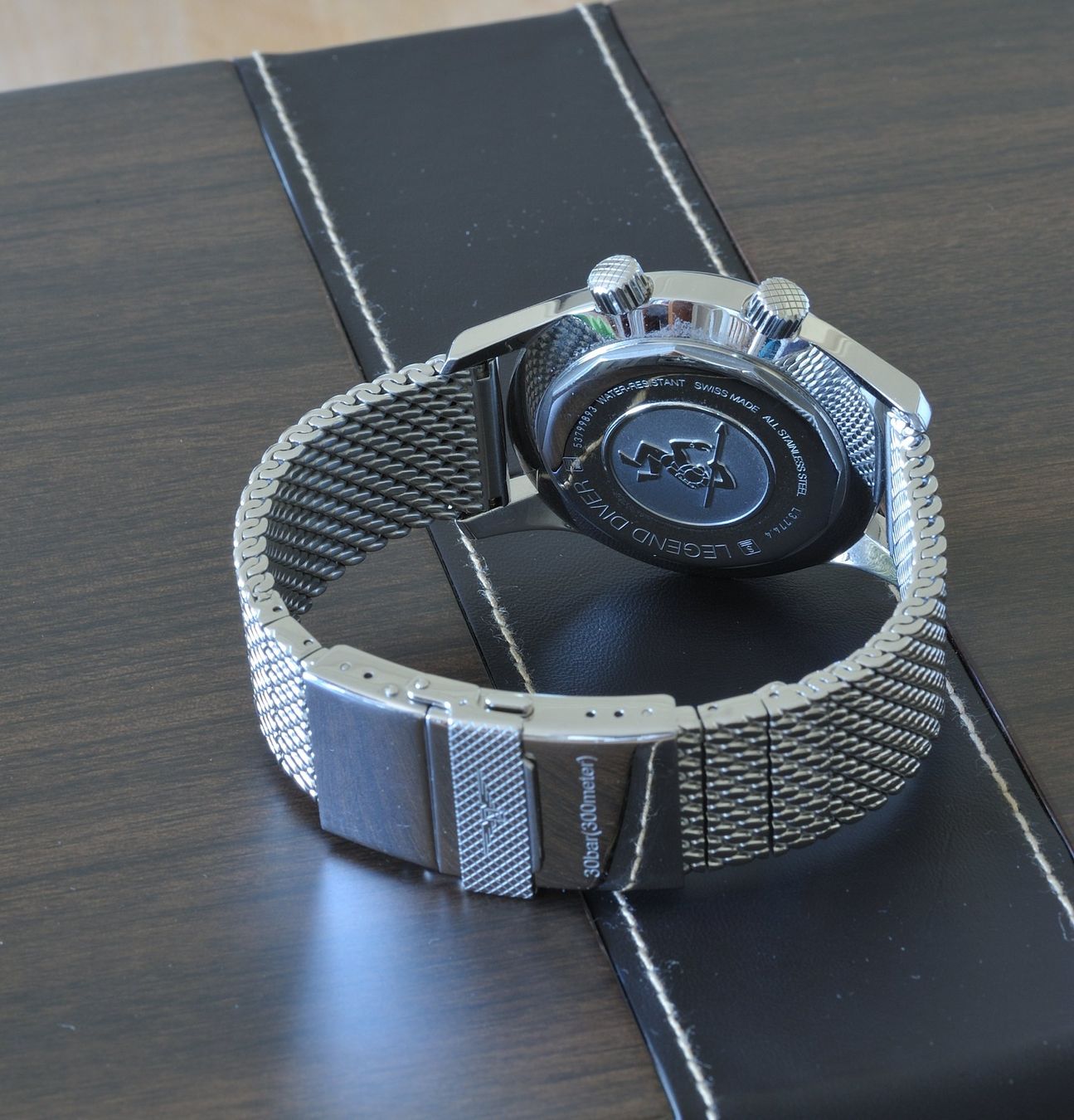 Longines Orologi: Longines Legend Diver 42mm, plus 3 Original Longines Straps – Usato da Basel venduto da catcatdog 5
