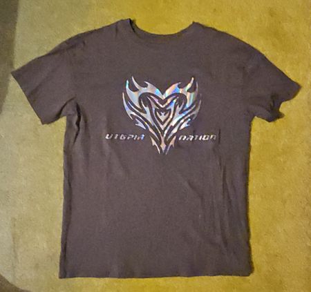Utopia Nation T-Shirt, selten getragen, cooler Print!