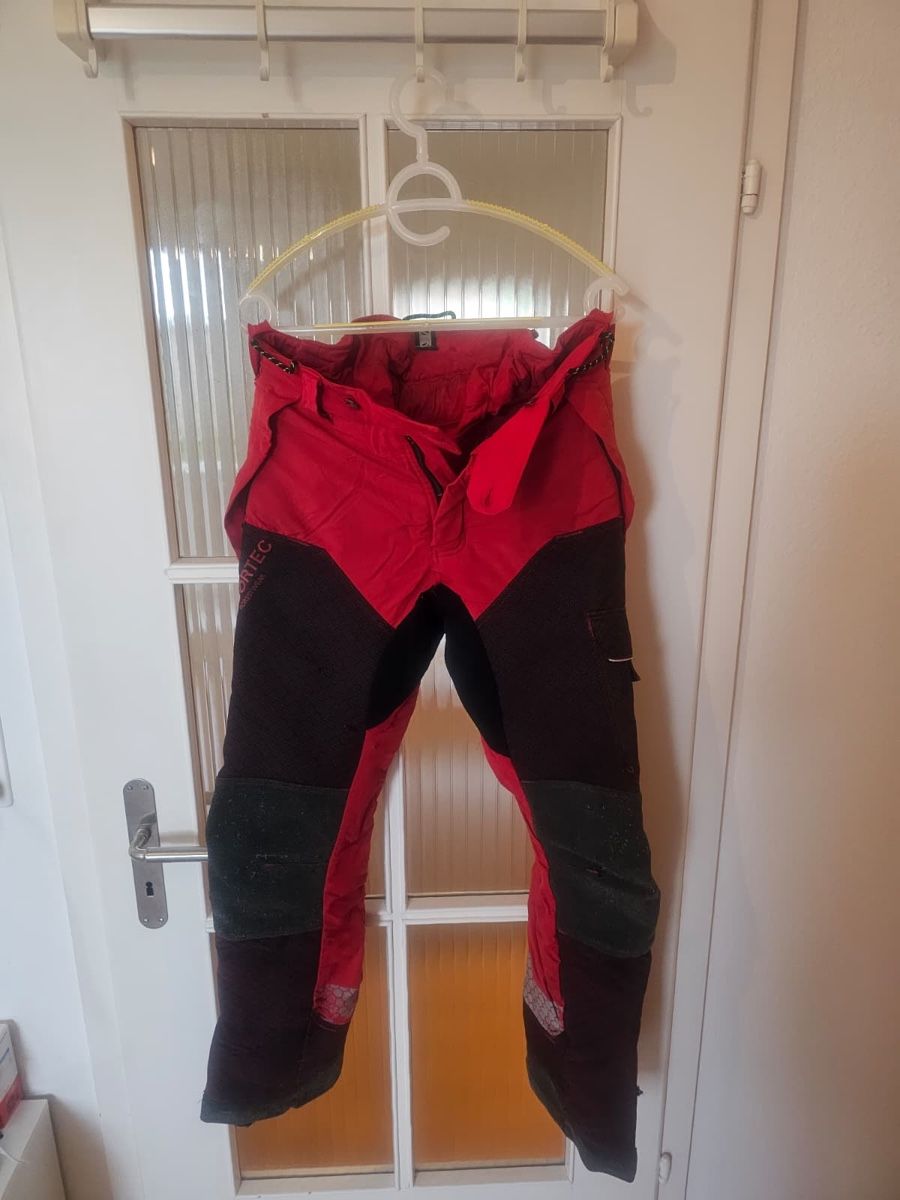Pantaloni: Arbotec Deepforest Schnittschutzhose – Usato da Muttenz venduto da lgu25