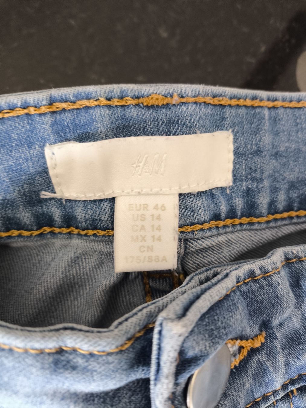 H&M Jeans: Shorts Gr 46 H&M  – Usato da Burgdorf venduto da Ropajesi 2