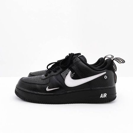 Nike Air Force 1 Utility Black and White EU43