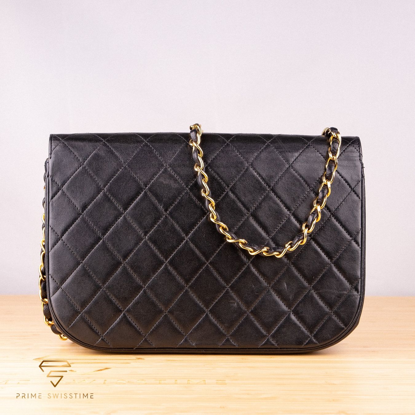 Chanel Taschen für Damen: Chanel Double Flap Black Lambskin Half Moon Bag – Gebraucht aus Luzern von PrimeSwissTime 2
