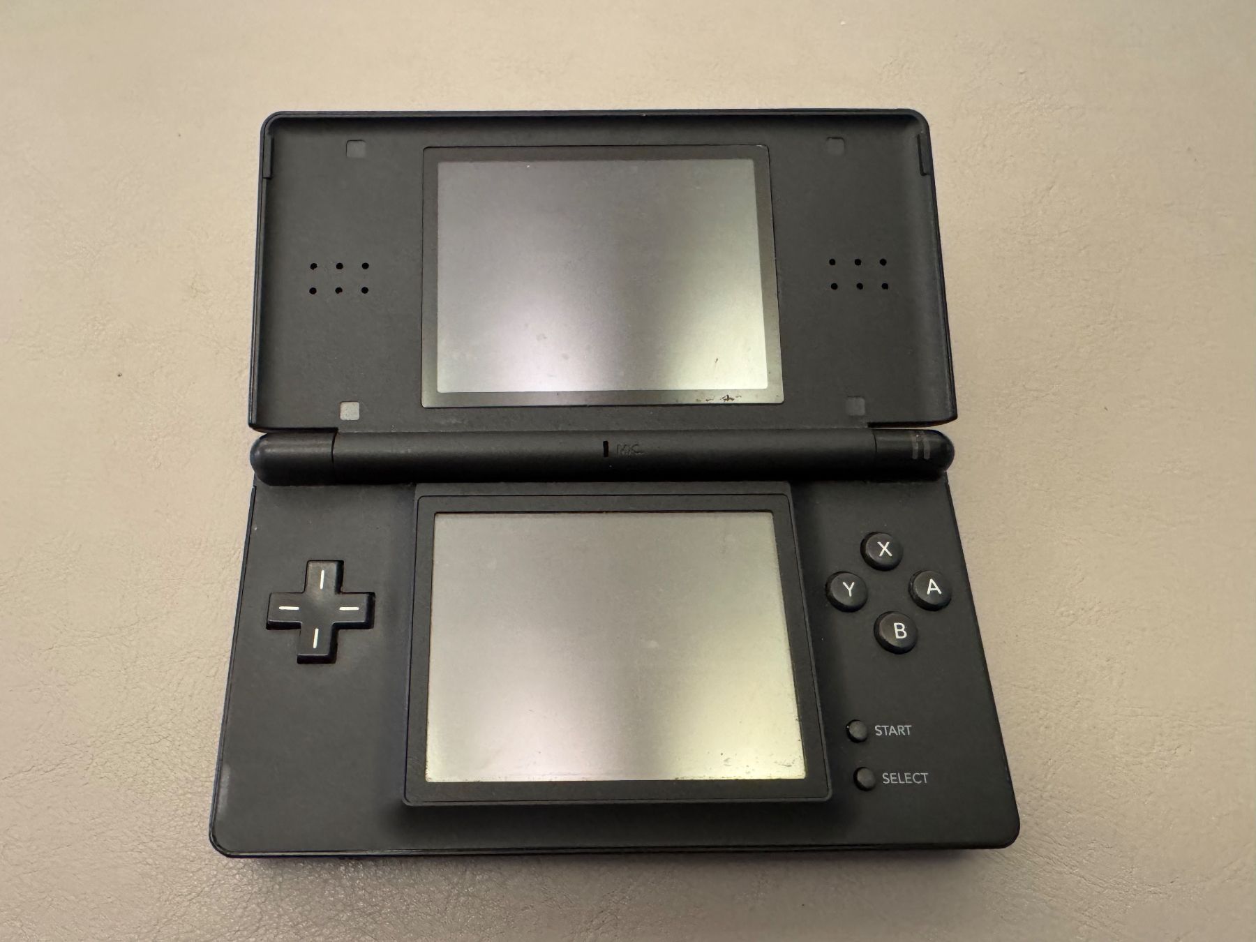 Nintendo Console: Nintendo DS Lite – Usato da Adliswil venduto da Busys 1