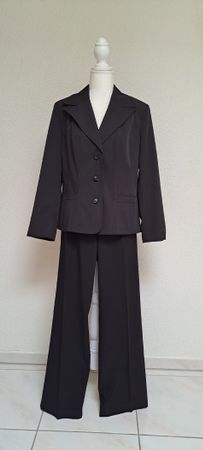 Blazer und Hose schwarz, Gr. 40, NEU