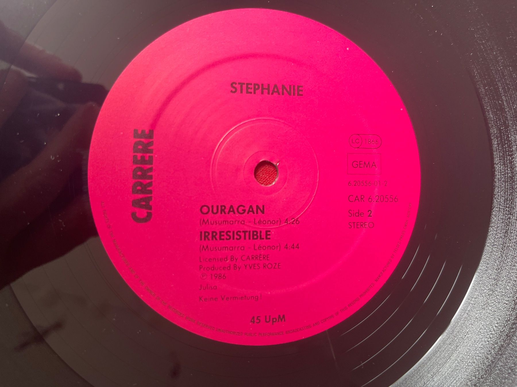 Vinyles: A617/Stephanie Ouragan - Irresistible – D'occasion à Frutigen par Philippe_jsp 2