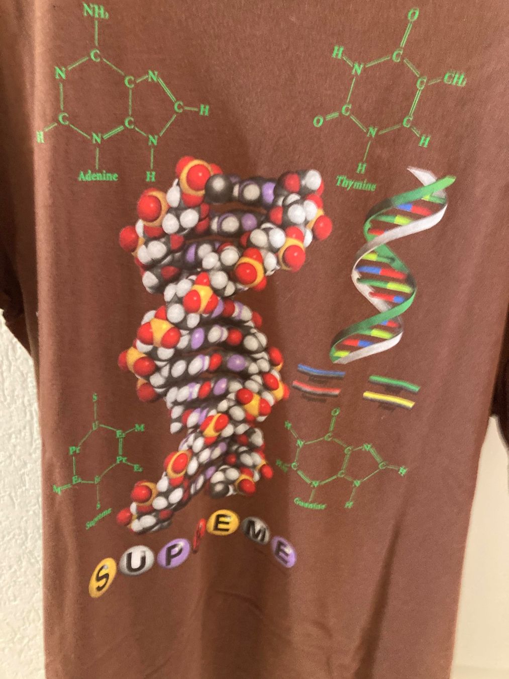 T-shirt: Supreme DNA Tee-Shirt SS2017 – Nuovo (secondo la descrizione) da Denges venduto da esi_qf9x 1
