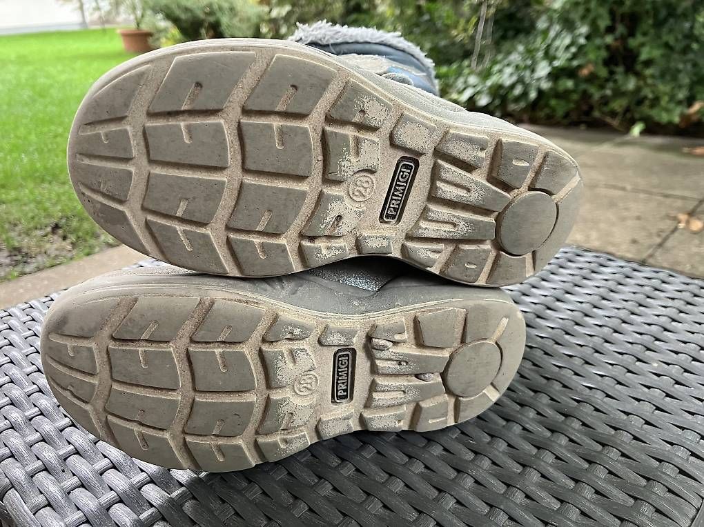 Scarpe per ragazze: Primigi Winterstiefel Gr. 28 – Usato da Zollikon venduto da CorViv 2