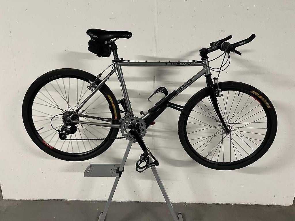 Veloständer: Support datelier pour vélo TRAX – Gebraucht aus Neyruz FR von Patricia.G. 2