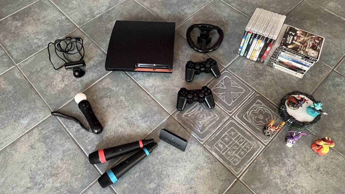 Sony Giochi: Console PS3, Controllers and many games – Usato da Bassersdorf venduto da Sofonias