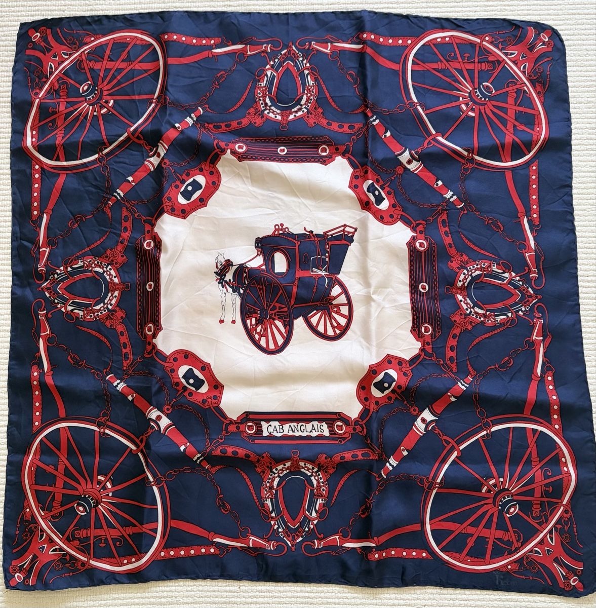 Foulard & Sciarpe: Seiden-Tuch Cab Anglais Navy Rot – Usato da Gossau venduto da Magic999
