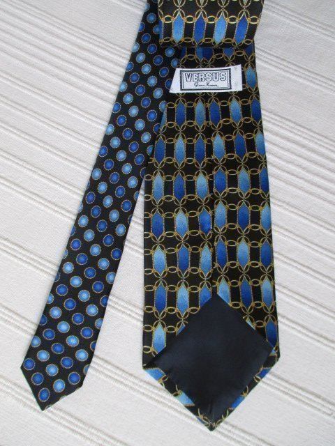gianni-versace-versus-krawatte-90s-vintage-top-neu-gem-ss