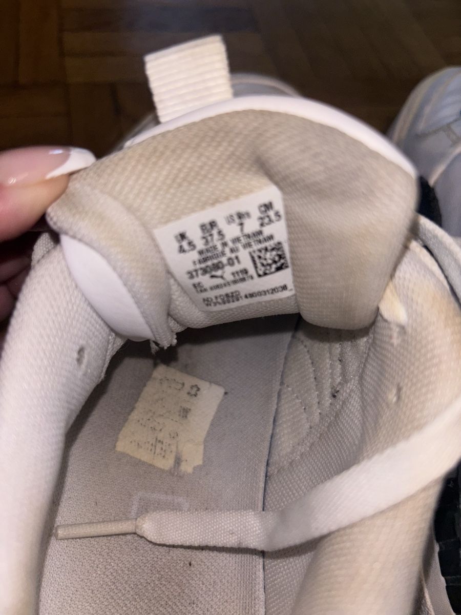 Puma Damenschuhe: Puma Cali blanches et noires – Gebraucht aus Chêne-Bougeries von sor_9rzp 4