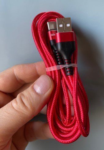 Câbles: Ladekabel USB-Typ A/USB-Typ C, 2 Meter – Neuf (Voir description) à Buchs SG par Handyman77