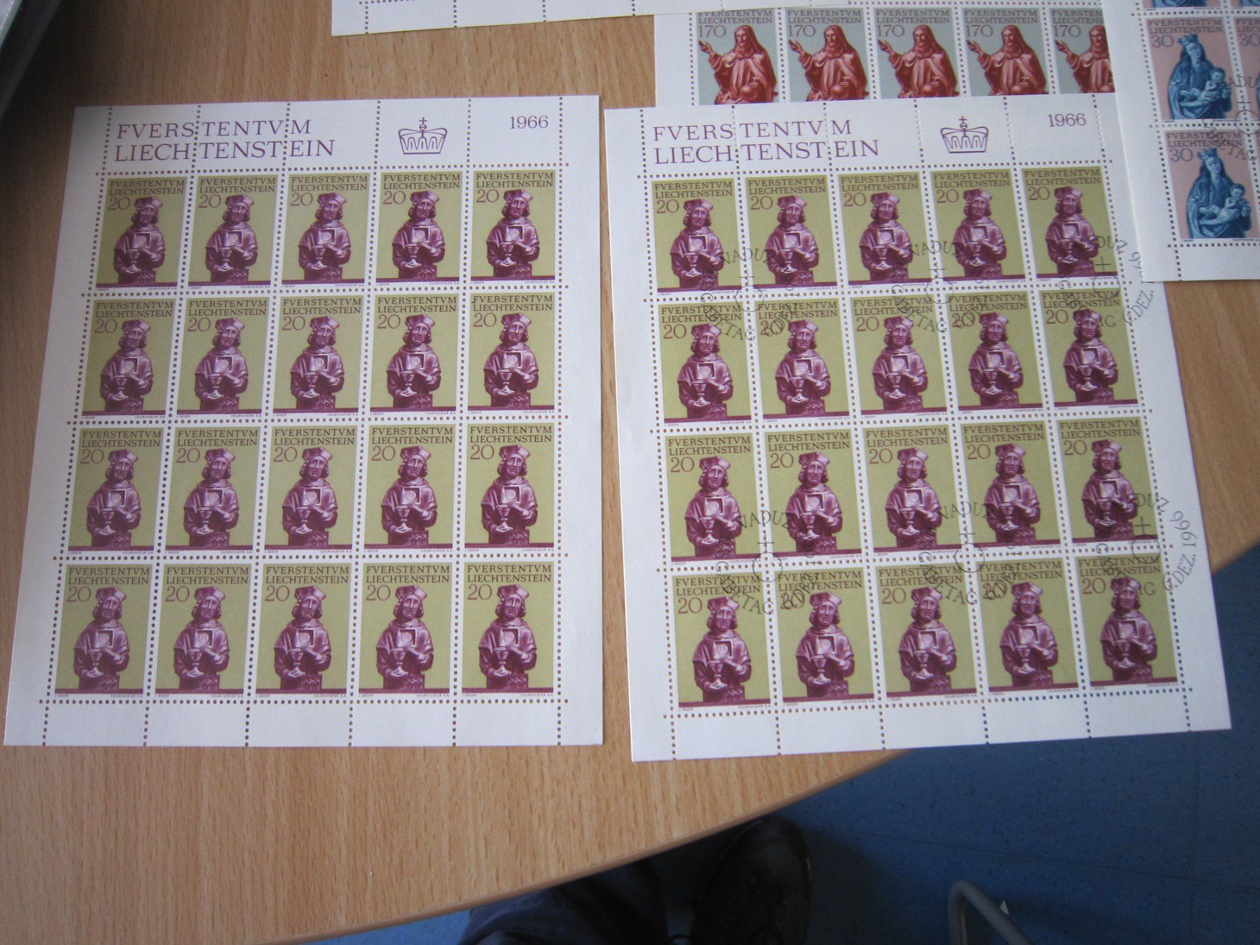 Alle Briefmarken: 1966 Blöcke postfrisch und ET Lichtenstein – Gebraucht aus Giubiasco von sal_9j6w 2