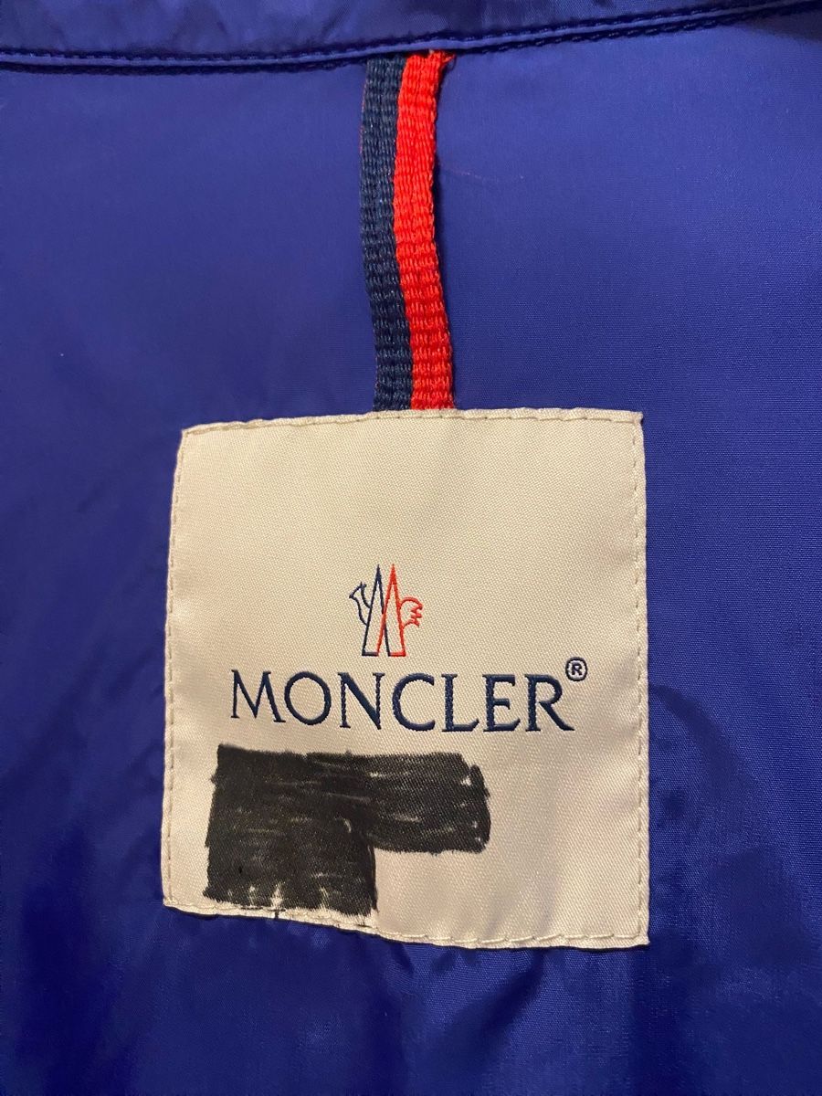 Moncler Giacche: Moncler Albert Giubbotto Bomber Jacket – Nuovo (secondo la descrizione) da Gretzenbach venduto da jan187 5
