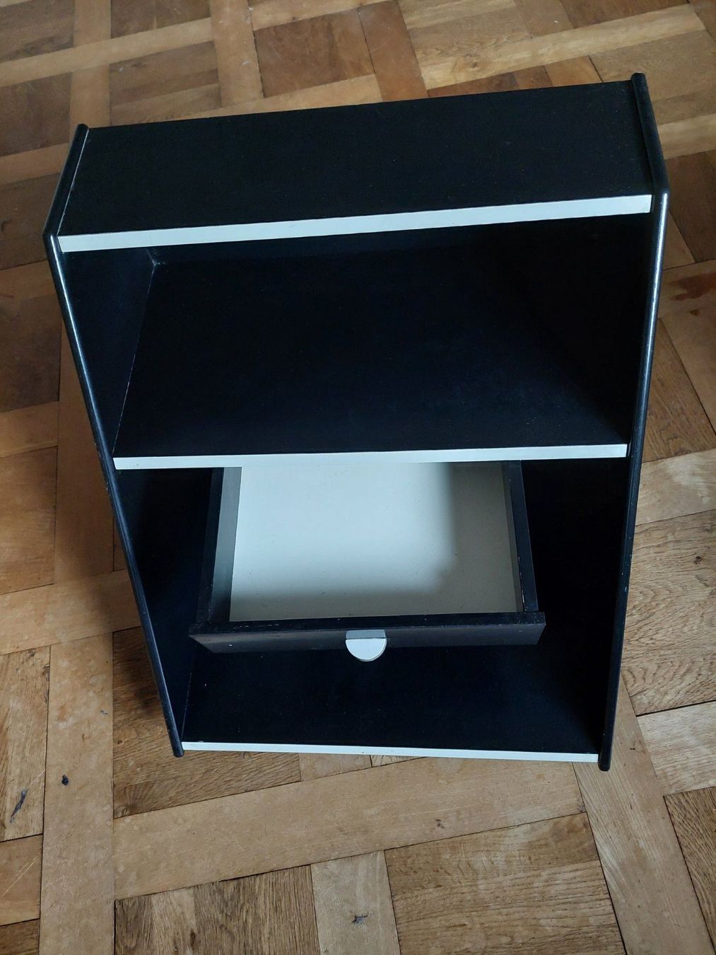 Ikea Nachttische: IKEA table de nuit/Nachttisch/bedside table 80's design – Gebraucht aus Lengnau BE von Madame-Minouche 8