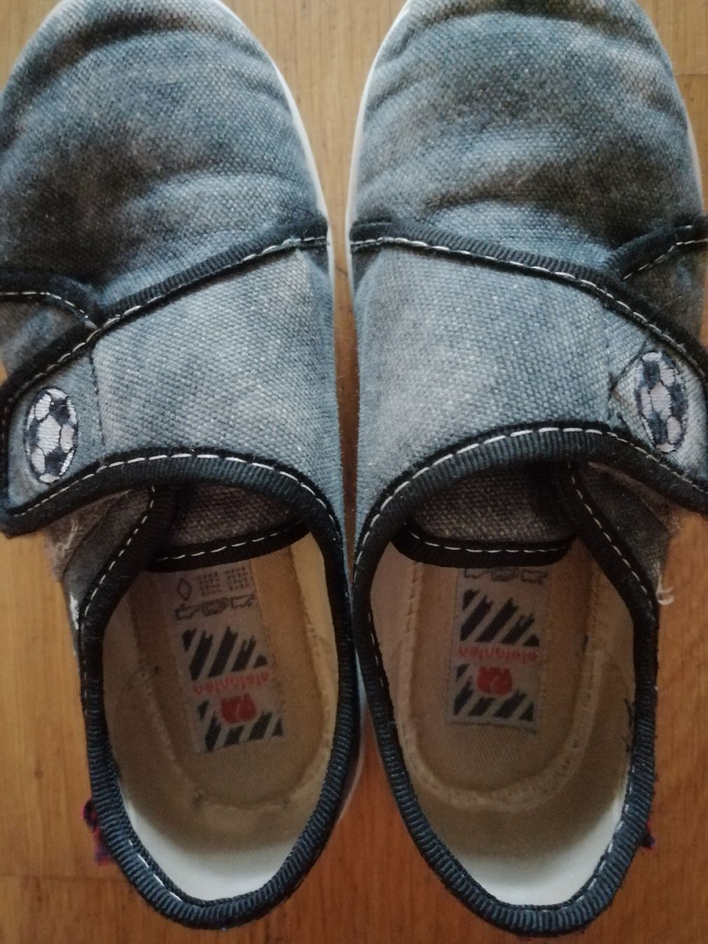 Elefanten Scarpe per ragazzi: Elefanten hausschuhe Gr. 27 – Usato da Oensingen venduto da jia_gs8g