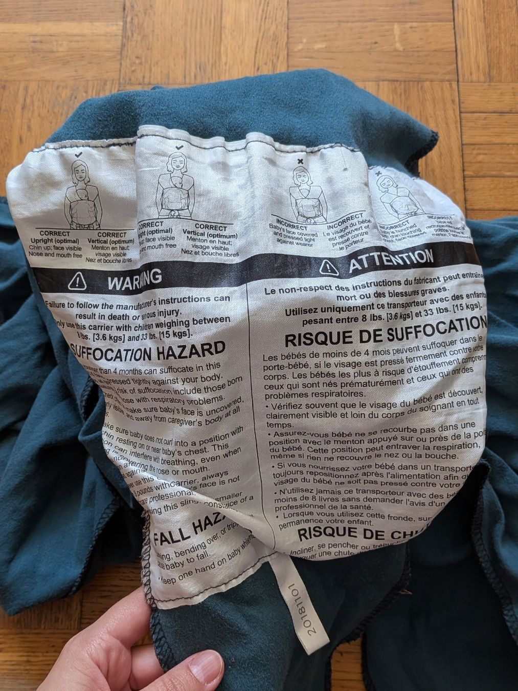 Moby Wrap Marsupi portabebè: Moby baby wrap écharpe de portage BLEUE – Usato da Genève venduto da Loloana 2
