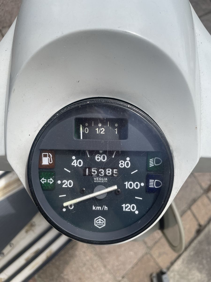 Vespa Scooter: Piaggio Vespa PX 125 E – Usato da Glattfelden venduto da Thisu18 6