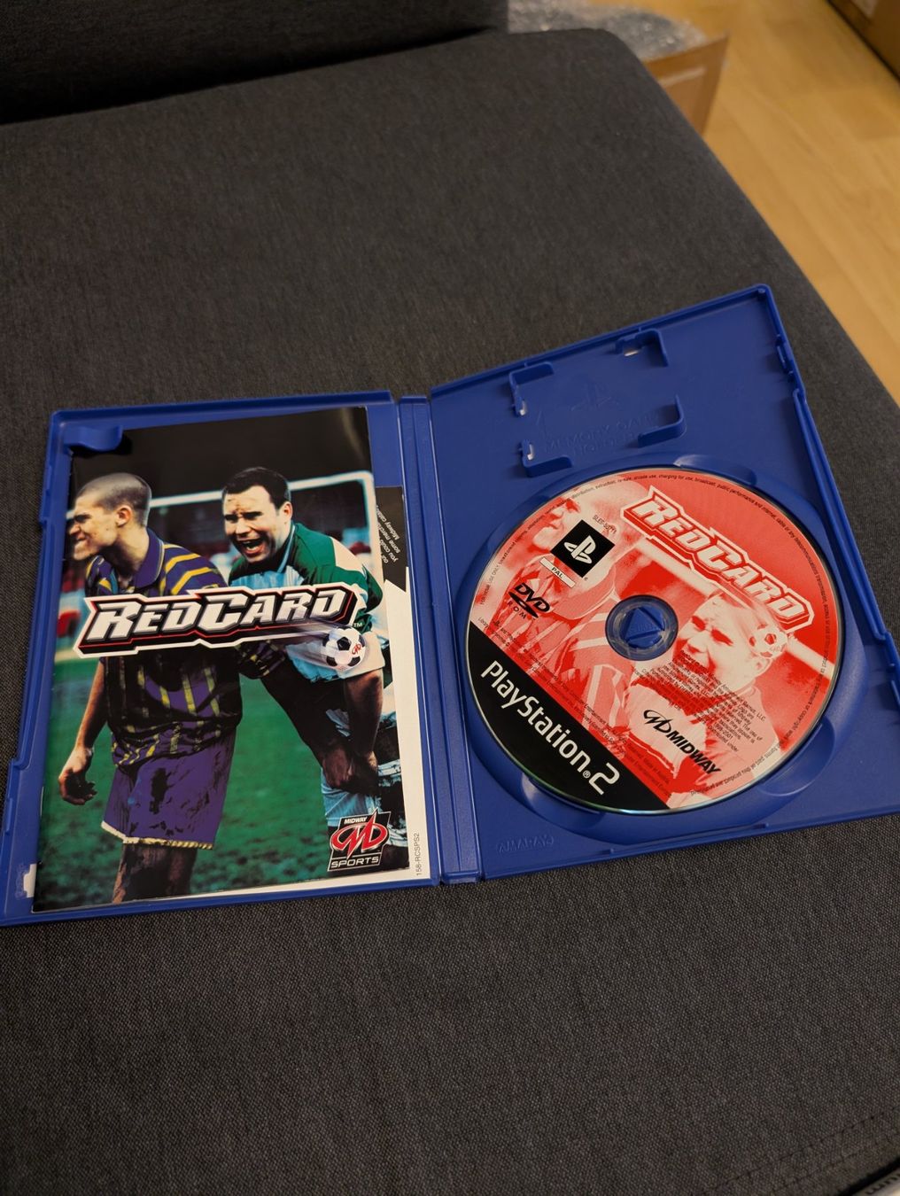 Giochi: Red card Sony playstation 2 – Usato da Giubiasco venduto da Ticinerd 2