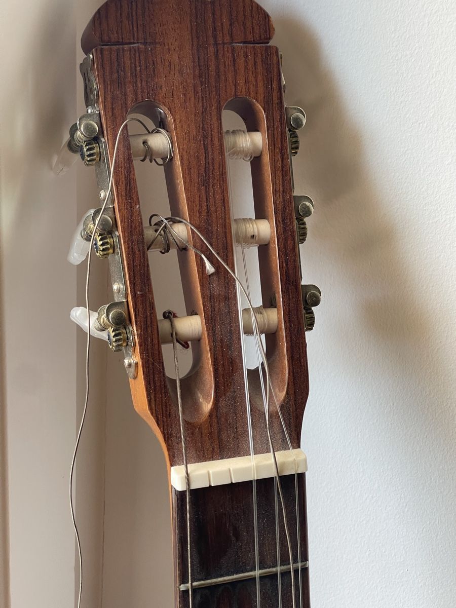 Musikinstrumente: Klassikgitarre Ariana – Defekt aus Zürich von urabtd 2