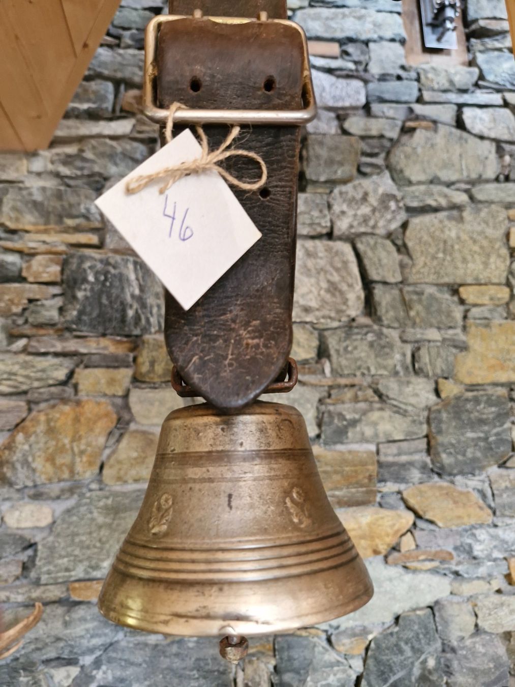 Cloches & sonnailles: Glocke Treichel – D'occasion à Guarda par rue_bpd7
