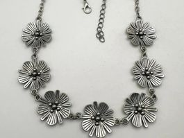 Romantische Silberfarbene Halskette Blumen
