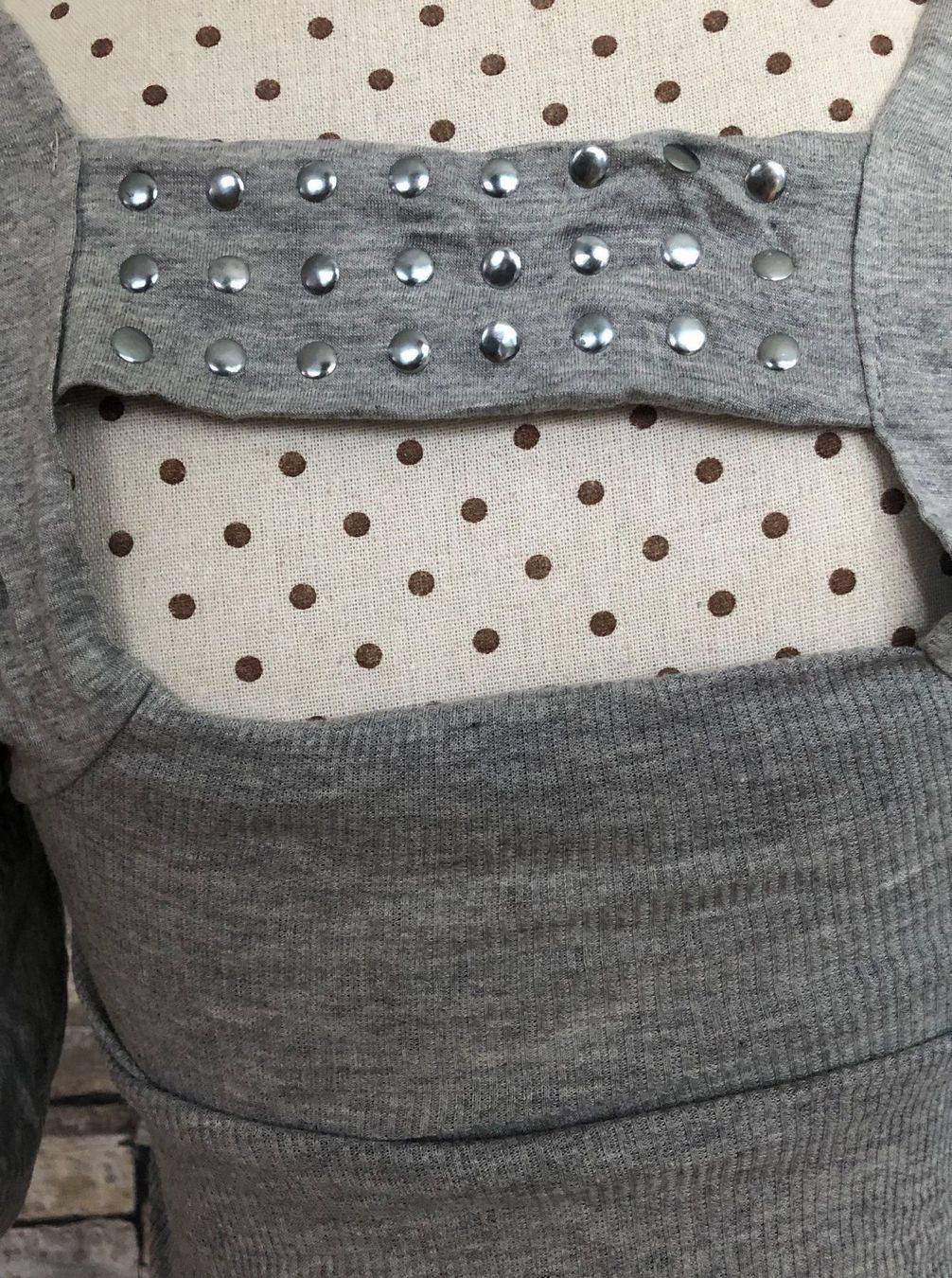 Top: Shirt Grau Gr. S – Usato da Wettingen venduto da Hasta80 1