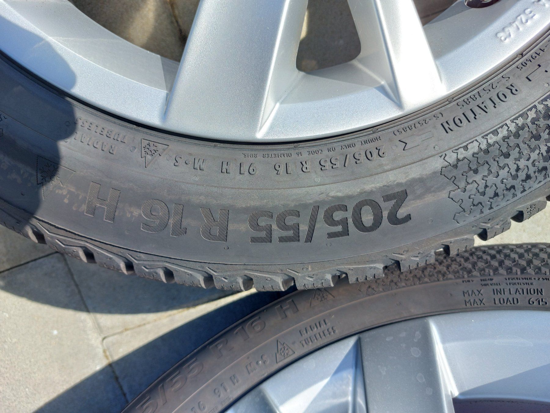 Volkswagen Pneumatici & Ruote complete: 4 roues hiver golf 8 – Usato da Cousset venduto da alpiq64 1