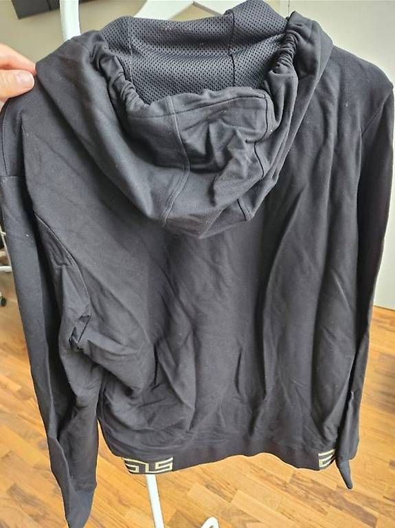 Jacken: Versace Jacke – Gebraucht aus Attinghausen von steeve123 1