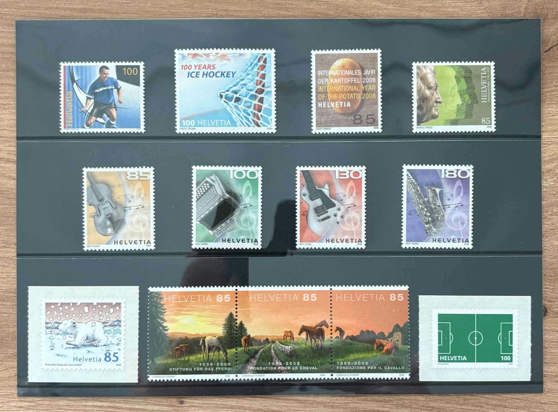 Tutti i francobolli: LOT SCHWEIZER BRIEFMARKEN NEU – Nuovo (secondo la descrizione) da Ostermundigen venduto da wini63