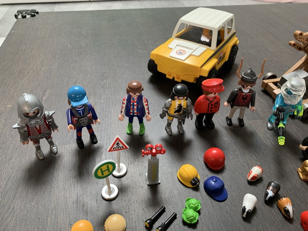 Playmobil Jouets: Playmobil Grosser Konvolut Figuren Autos Katapult Ritter Pol – D'occasion à Zunzgen par Viper79 1