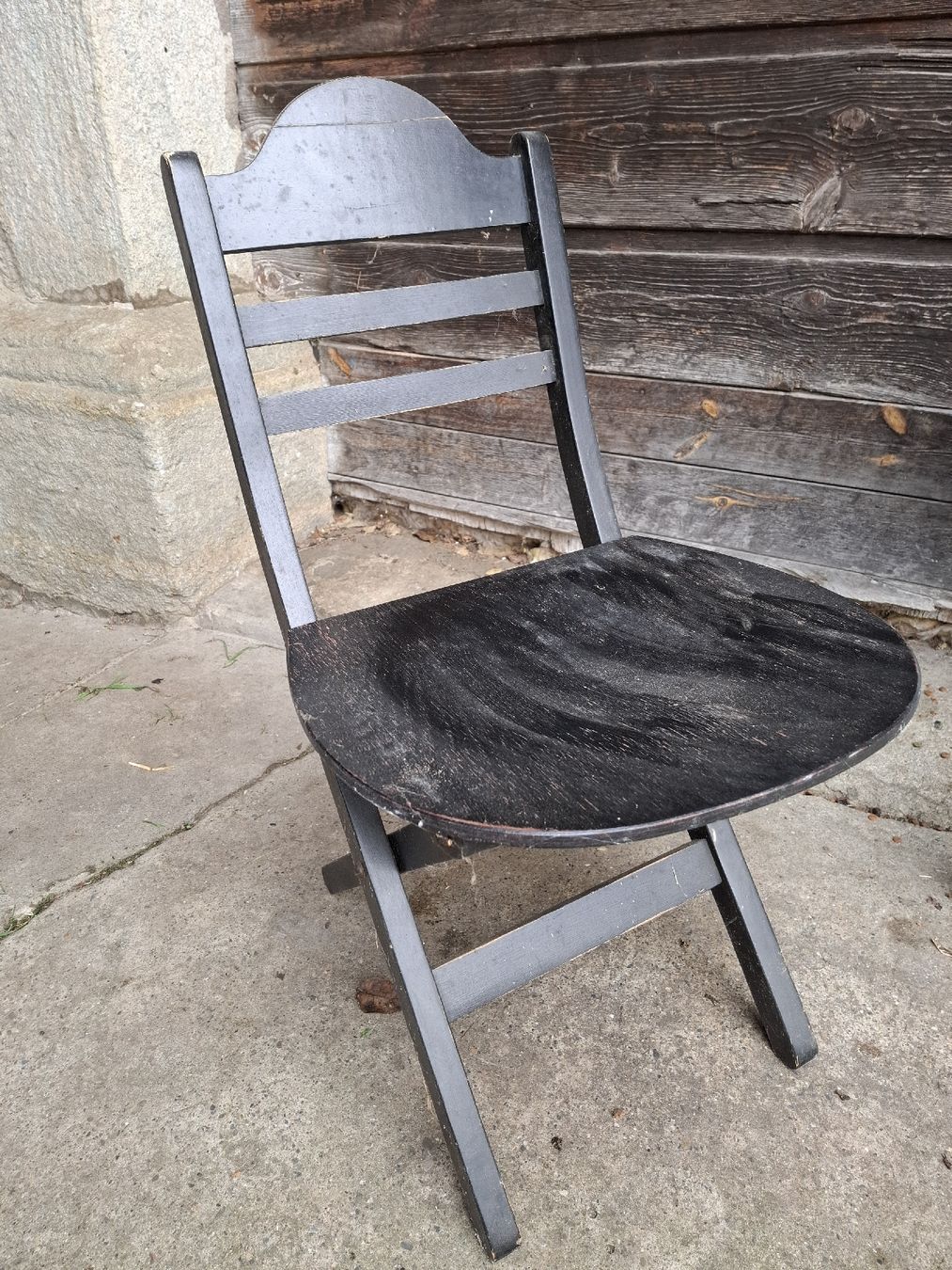 Sedie: 4 chaises en bois pliables – Usato da granges de vesin venduto da Erika7