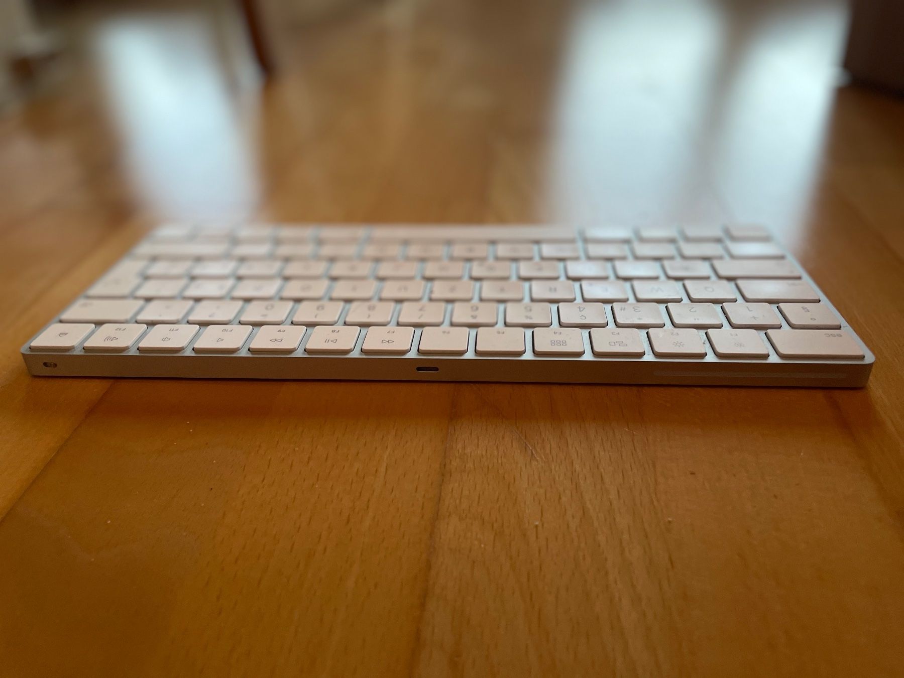 Apple Tastaturen: Apple Magic Keyboard CH - Schweizer Tastatur Layout – Gebraucht aus Wetzikon ZH von  2
