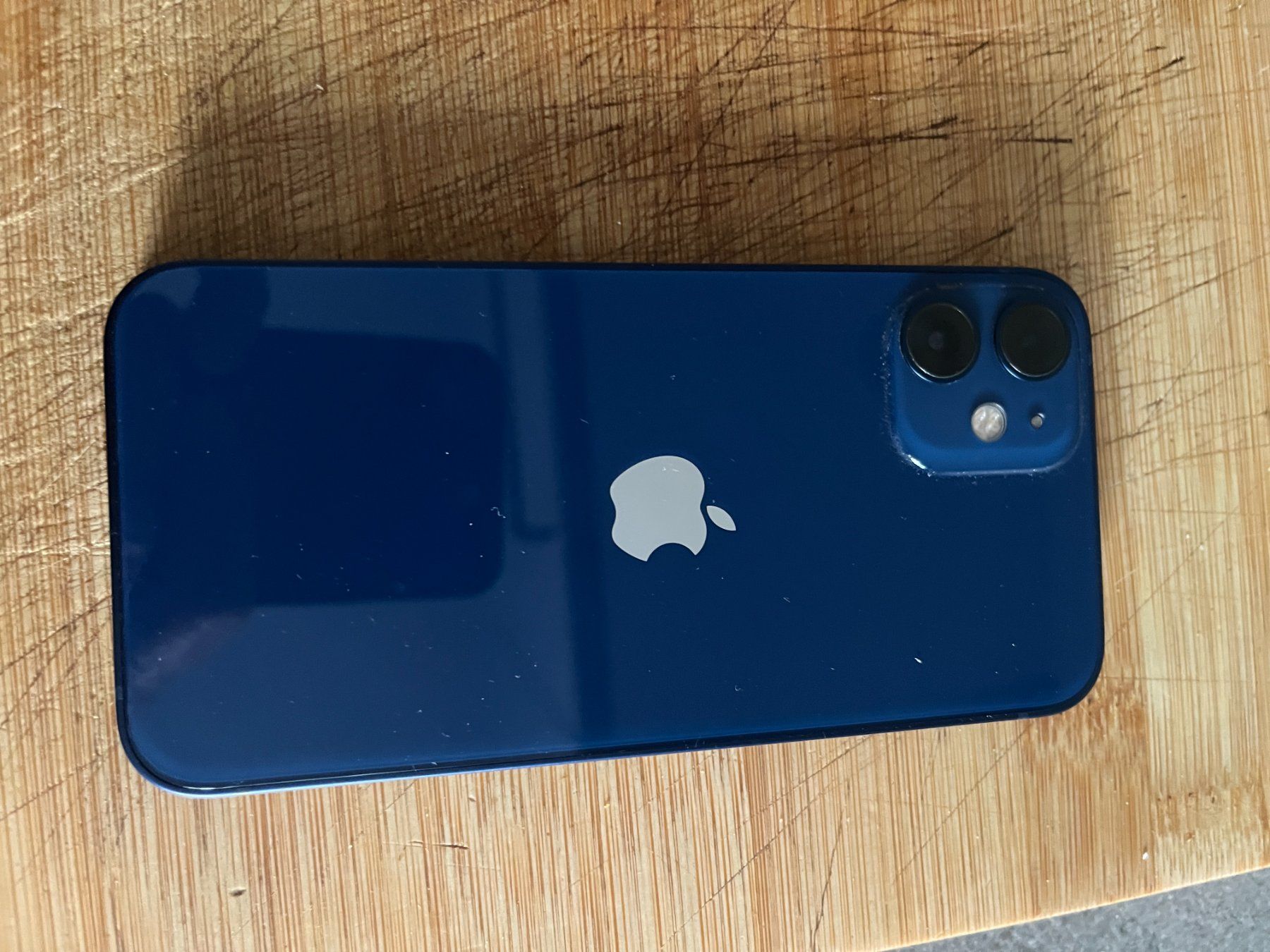 Apple Portables: Iphone 12 Mini 64 GB – D'occasion à Genève par Vacossaint 2