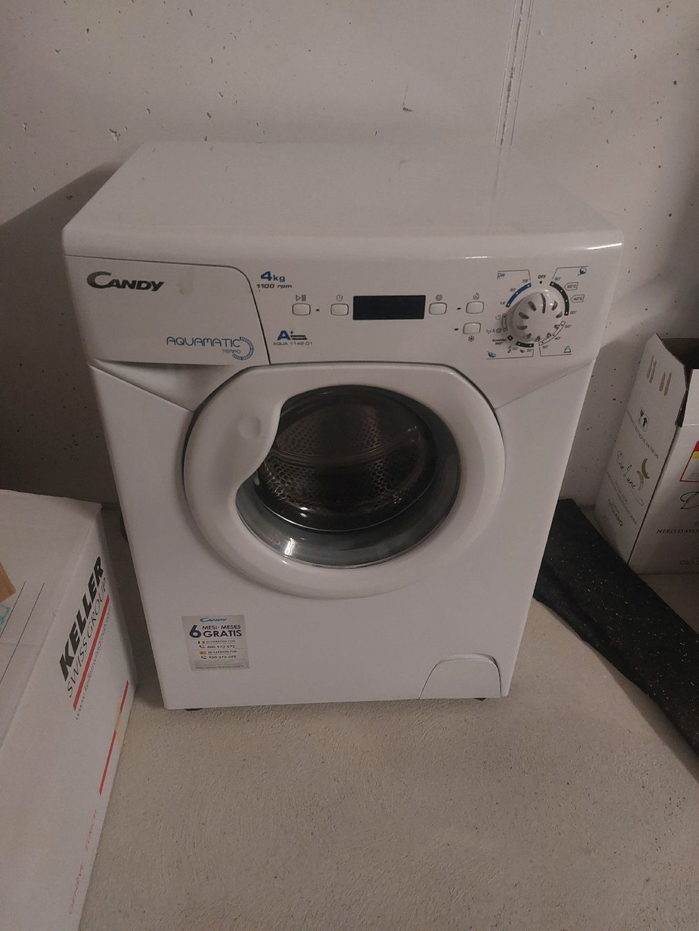 Candy Lavatrici: Candy Waschmaschine Aquamatic 4kg – Usato da Pratteln venduto da romanvoegtlin