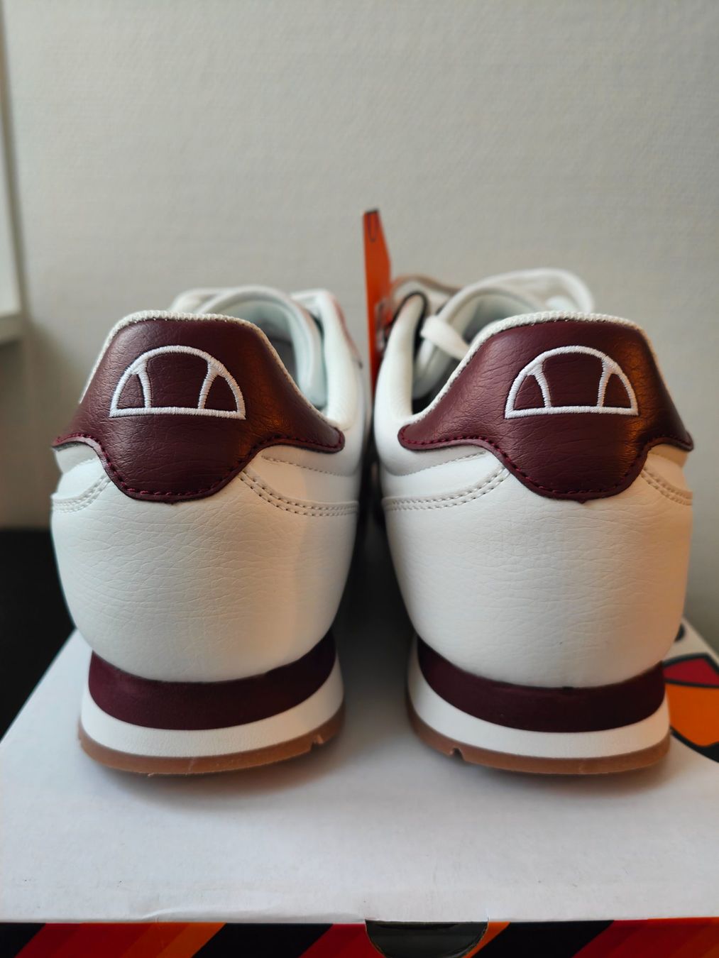 Ellesse Scarpe da uomo: Baskets Ellesse Isola – Nuovo e nell'imballaggio originale da Fleurier venduto da dav_xx8y 4