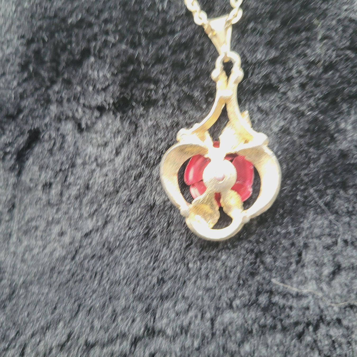 Anhänger: Anhänger Rose mit Blättern goldfarbig – Neu (gemäss Beschreibung) aus SCHÜBELBACH von CoKaHa 3