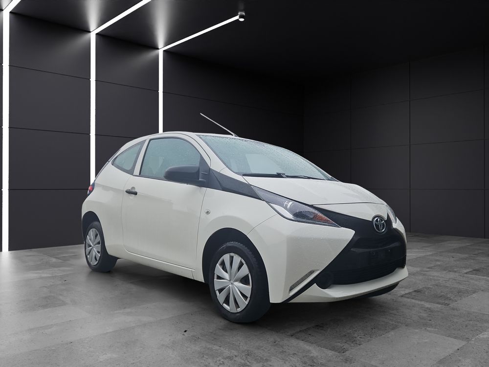 Toyota Automobili: Toyota Aygo, 75'000km, Blanche, Occasion expertisé a jour – Usato da Lucens venduto da dav_n6gv 6