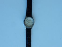 Klassische Herrenuhr VULLEMIN REGNIER Swiss Made .