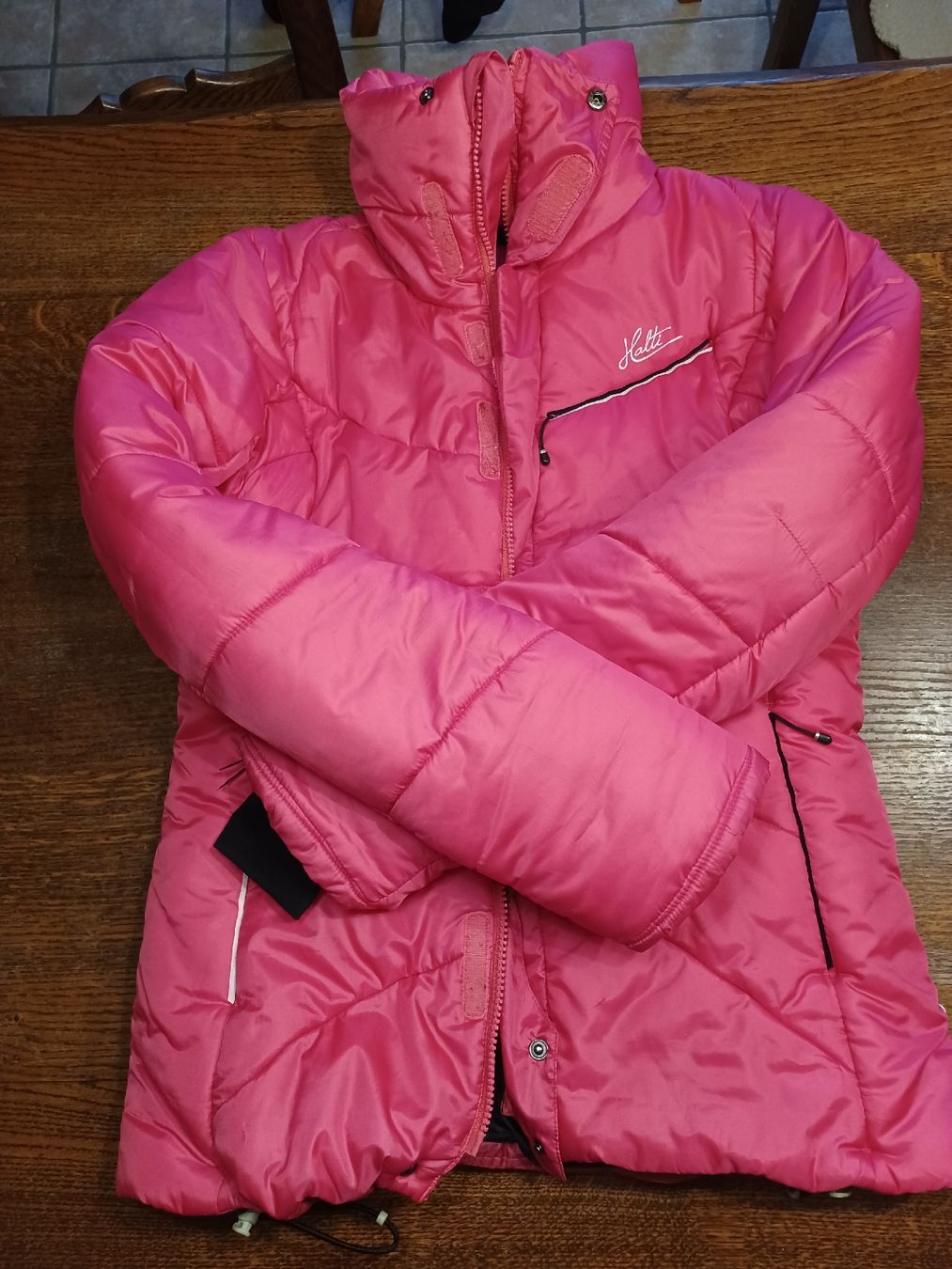 Halti Giacche: veste de ski Halti rose 38 – Usato da Servion venduto da josephine22