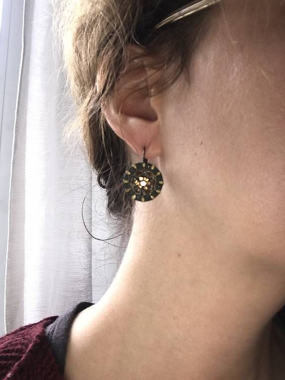 Orecchini pendenti & Orecchini a lobo: Modeschmuck Ohrenring Ohrenanhänger – Usato da Zürich venduto da kel_x6fk 1