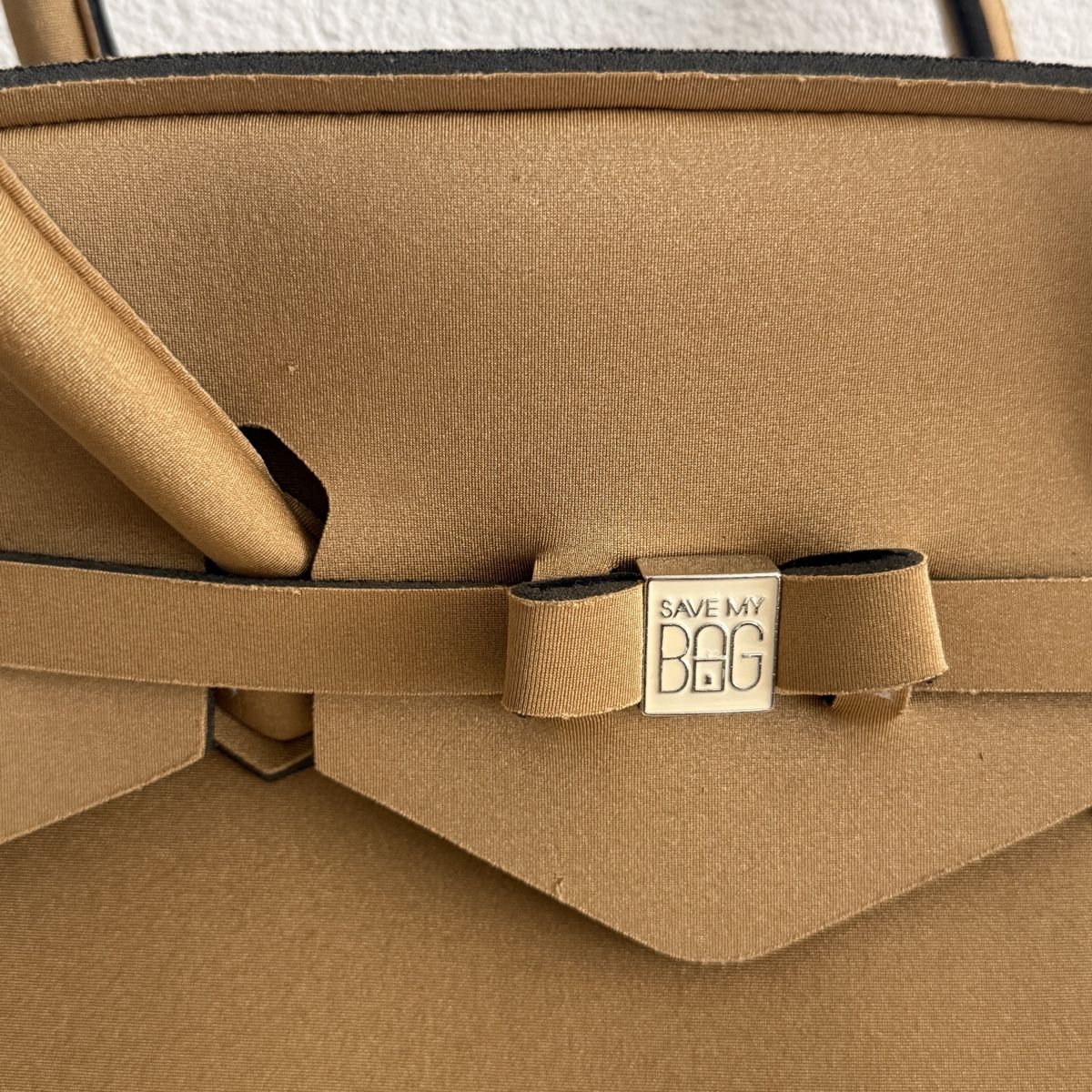 Taschen für Damen: Save my Bag Gold Shopping Bag – Gebraucht aus Liestal von kurz.weilig 1