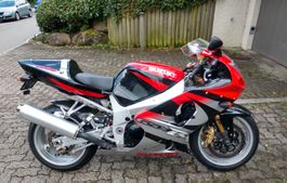 Suzuki Gsxr 1000 ie ab MFK Sportmotorrad Gsx-r K1 Töff
