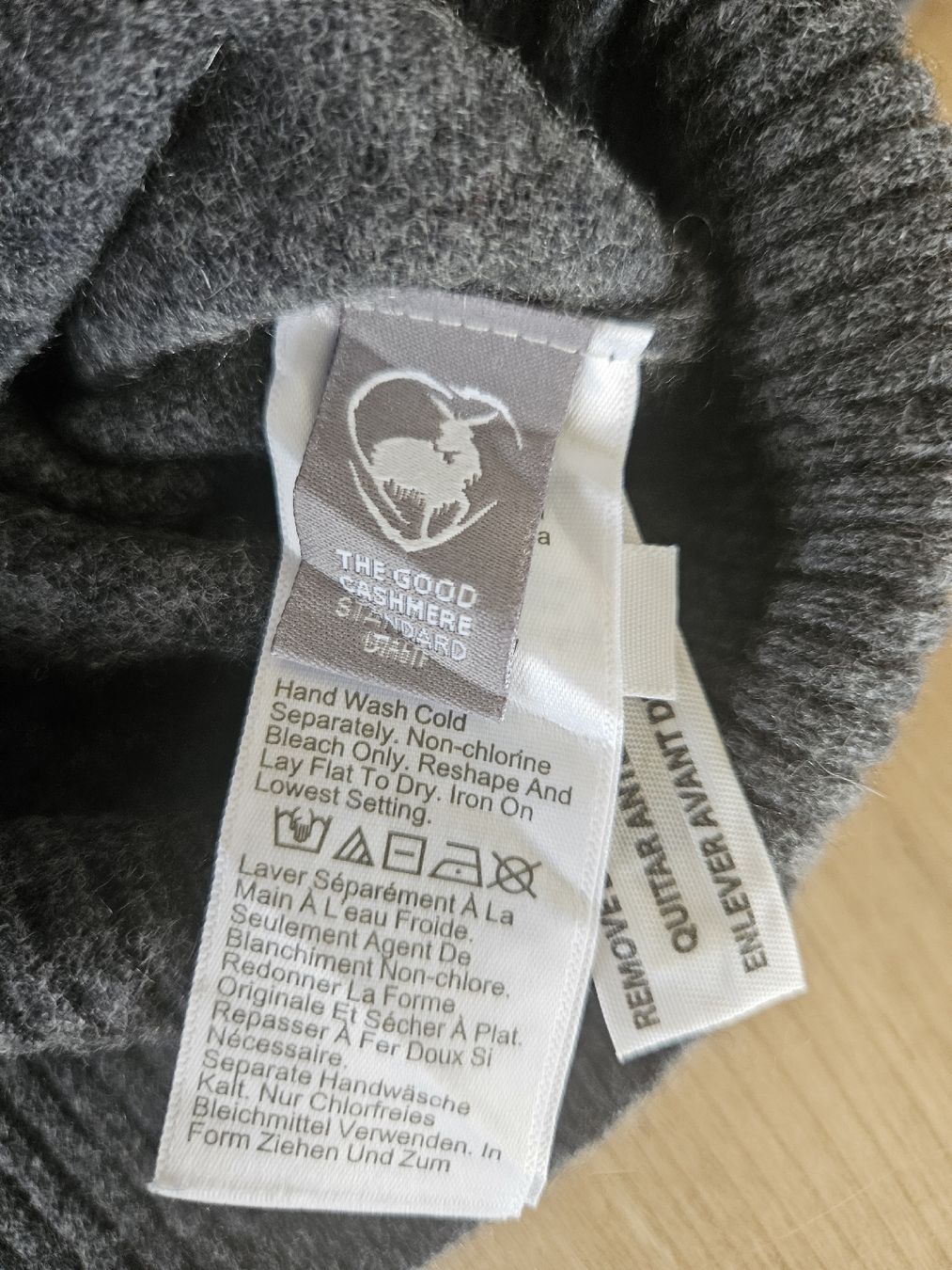 Pullover & Sweatshirts: Frauen 100% Kaschmirgröße L  – Gebraucht aus Dottikon von ivo_7hnj 2